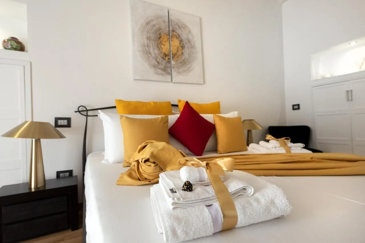 Barcaccia Luxury Suites Rome Guest house