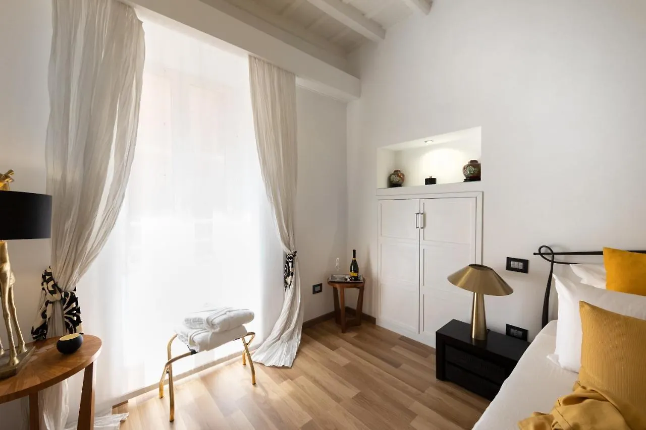 Barcaccia Luxury Suites Rome Guest house